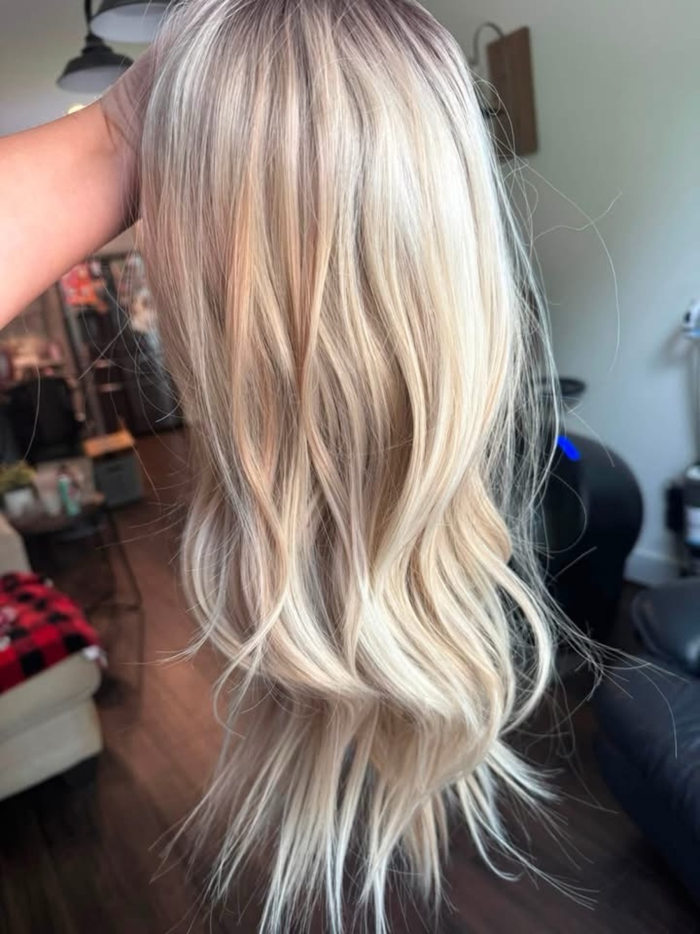 Chelsey Smith Crowns Ansley Glacé blonde Crownstay Standard NWTL